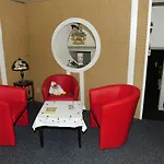 Hotel Restaurant Au Chasseur 2*
